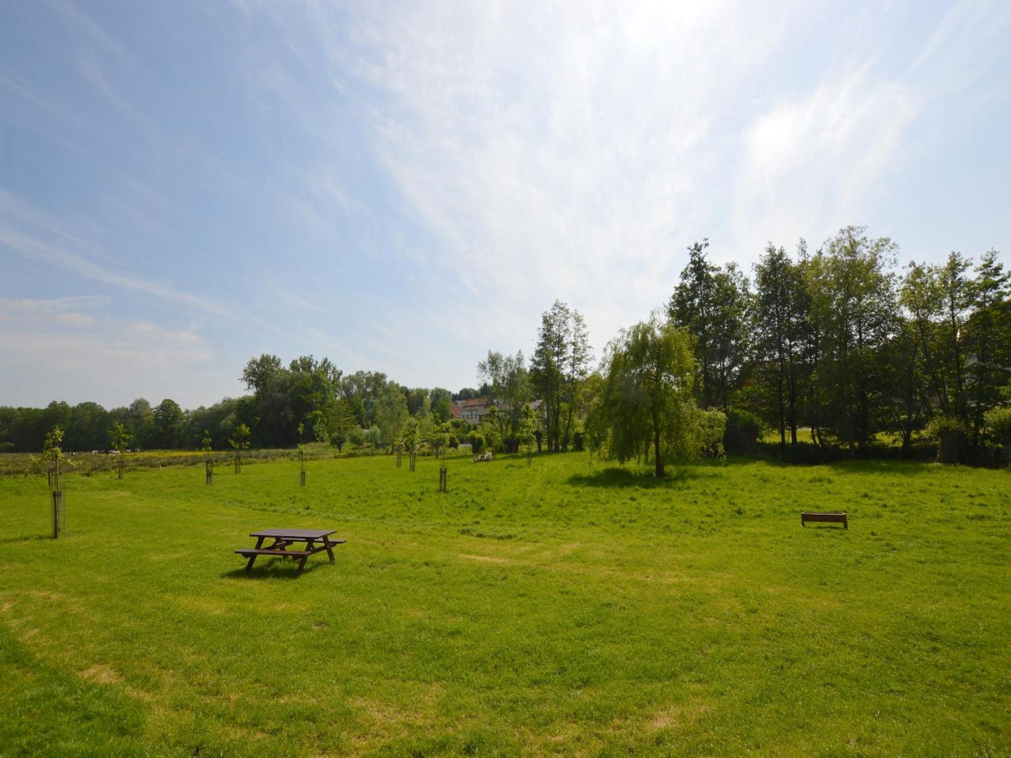 Stunning Holiday Home Near Forest In 斯莱纳肯 外观 照片